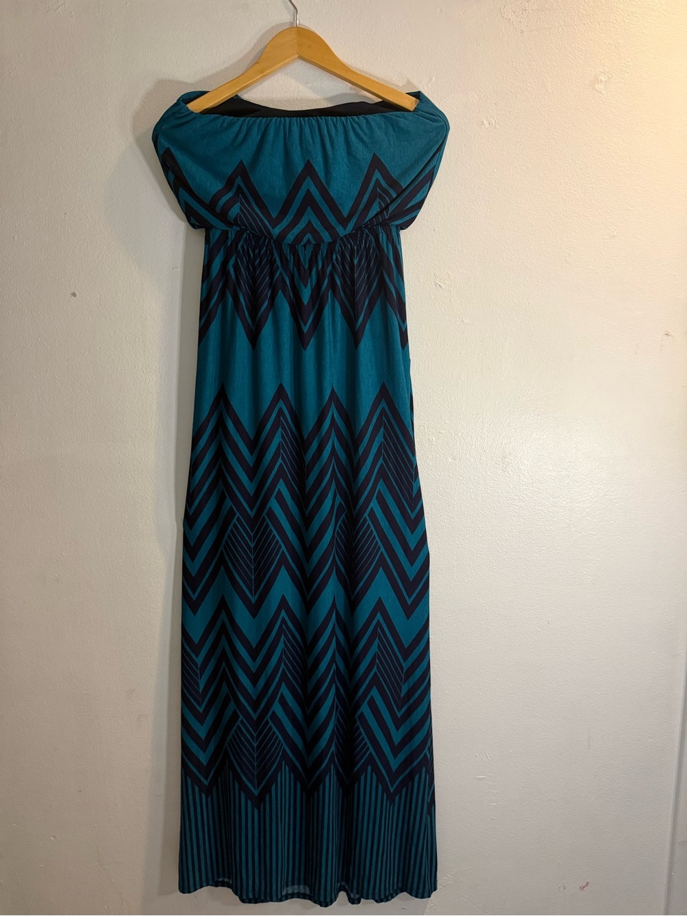 Trixxi Teal and Navy Strapless Chevron Maxi Dress